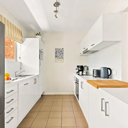 'Kangaroo Corner' Coastal Charm & Midcentury Flair Sydney Exterior photo